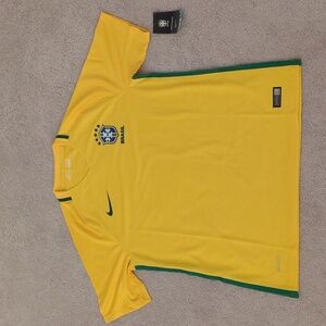 Brazil NIKE Men's Dri-Fit Soccer 2016 World Cup Jersey